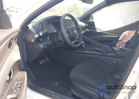 2025 Hyundai Elantra Sel Sport из США, поврежденный, VIN KMHLM4DG8SU933085